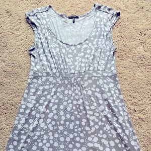 Daisy Fuentes Sleeveless top